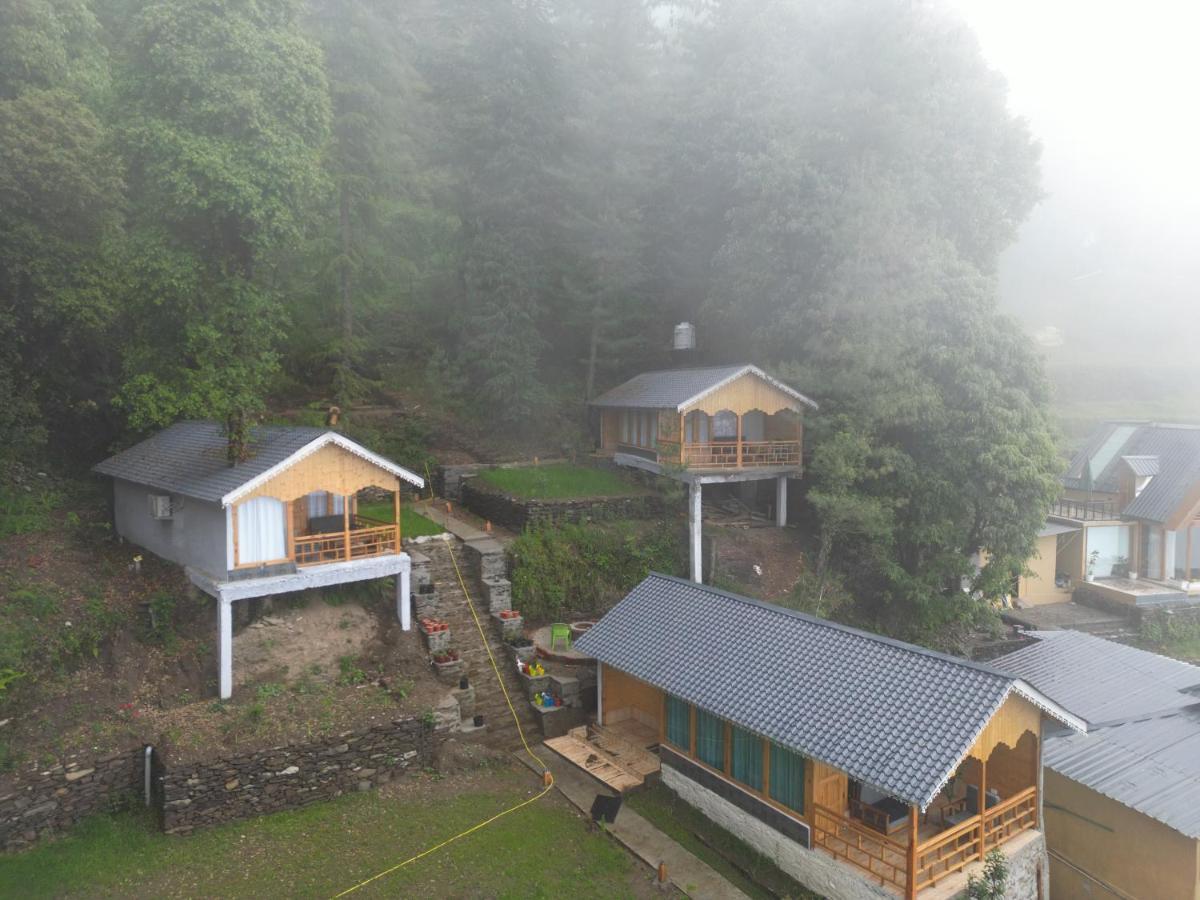 Tree House Latos Tandi Hotel Jibhi Exterior photo